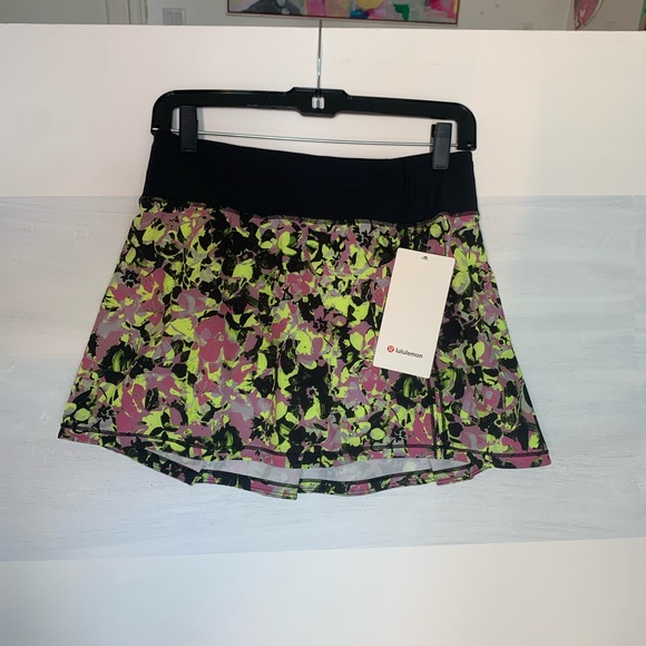 BNWT🌟RARE HARD TO FIND PRINT🌟LULULEMON PACE RIVAL SKIRT SIZE 4 REGULAR 12”CUTE - Picture 9 of 10